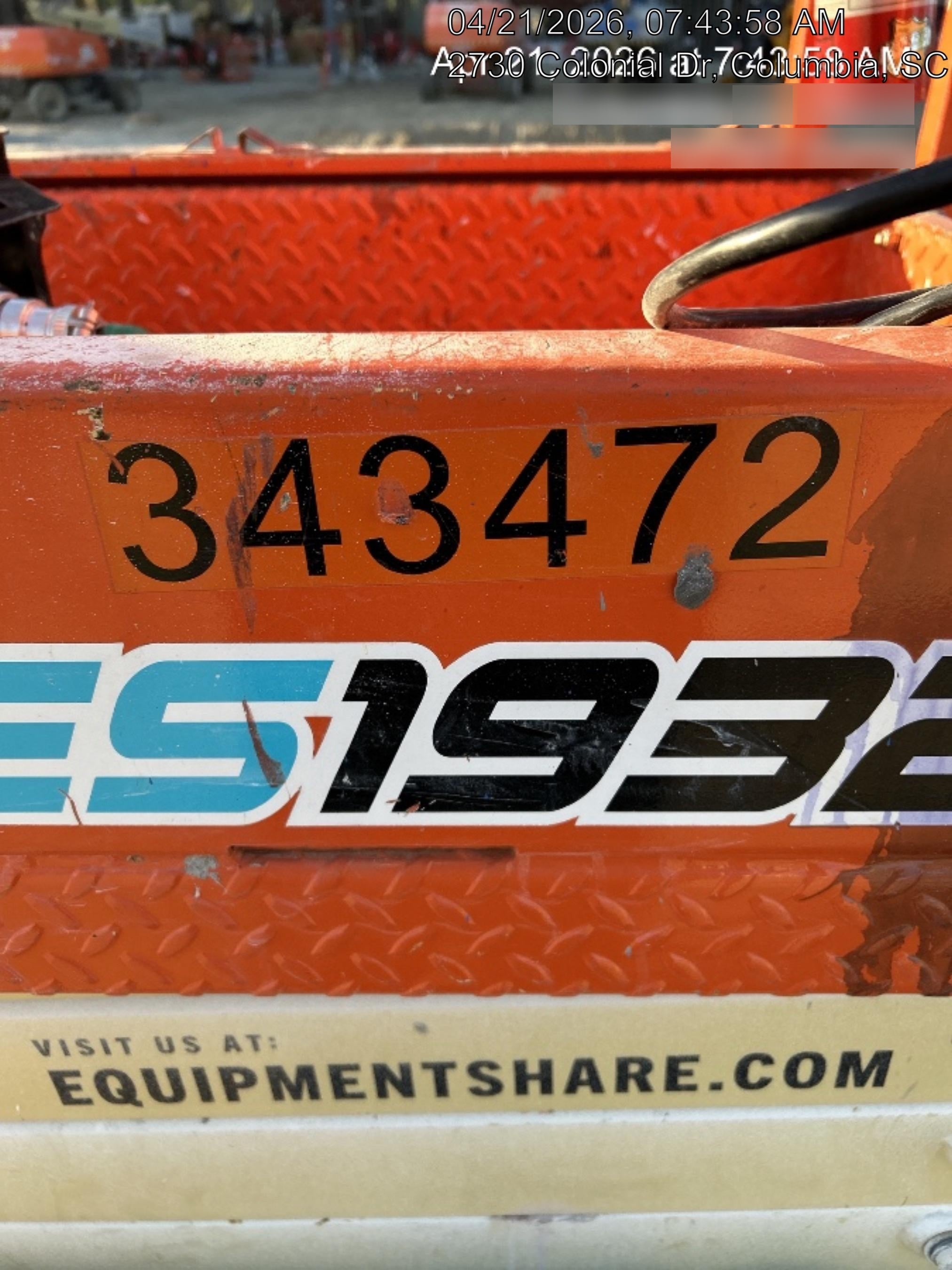 2023 JLG ES1932