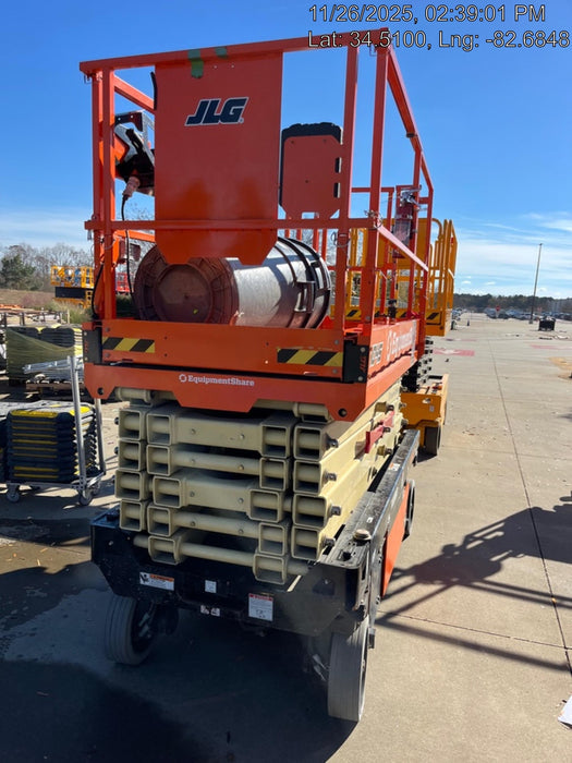 2022 JLG R4045
