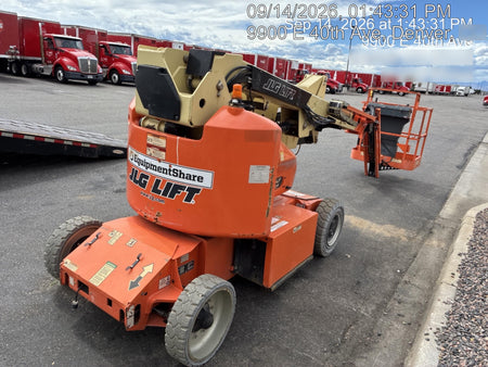 2019 JLG E400AJPN