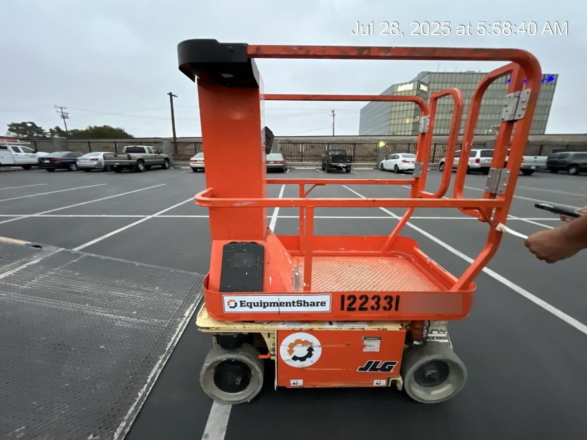 2021 JLG 1230ES