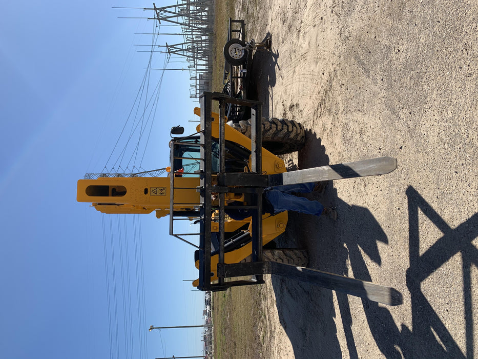 2020 JCB 510-56 Cab/Heat/Air, Solid Tires, Work Lights, Beacon, Aux Hydraulics, Back up Alarm, Lifting Eye, ES Decals