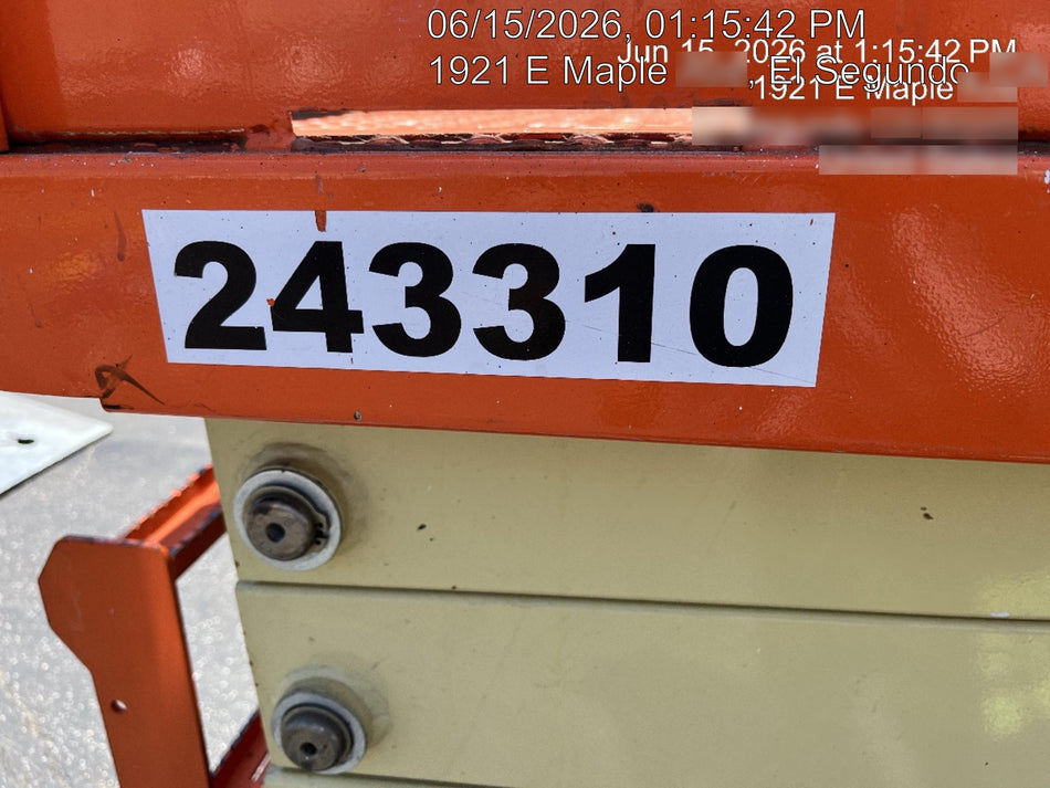 2022 JLG ES2632