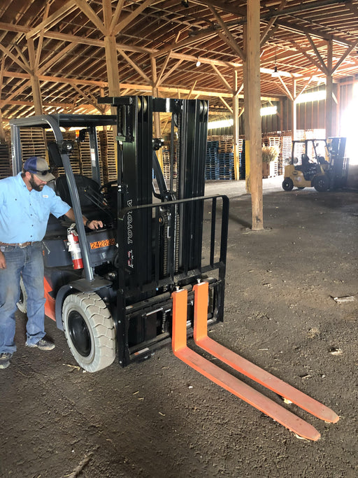 2022 TOYOTA 50-8FGU25