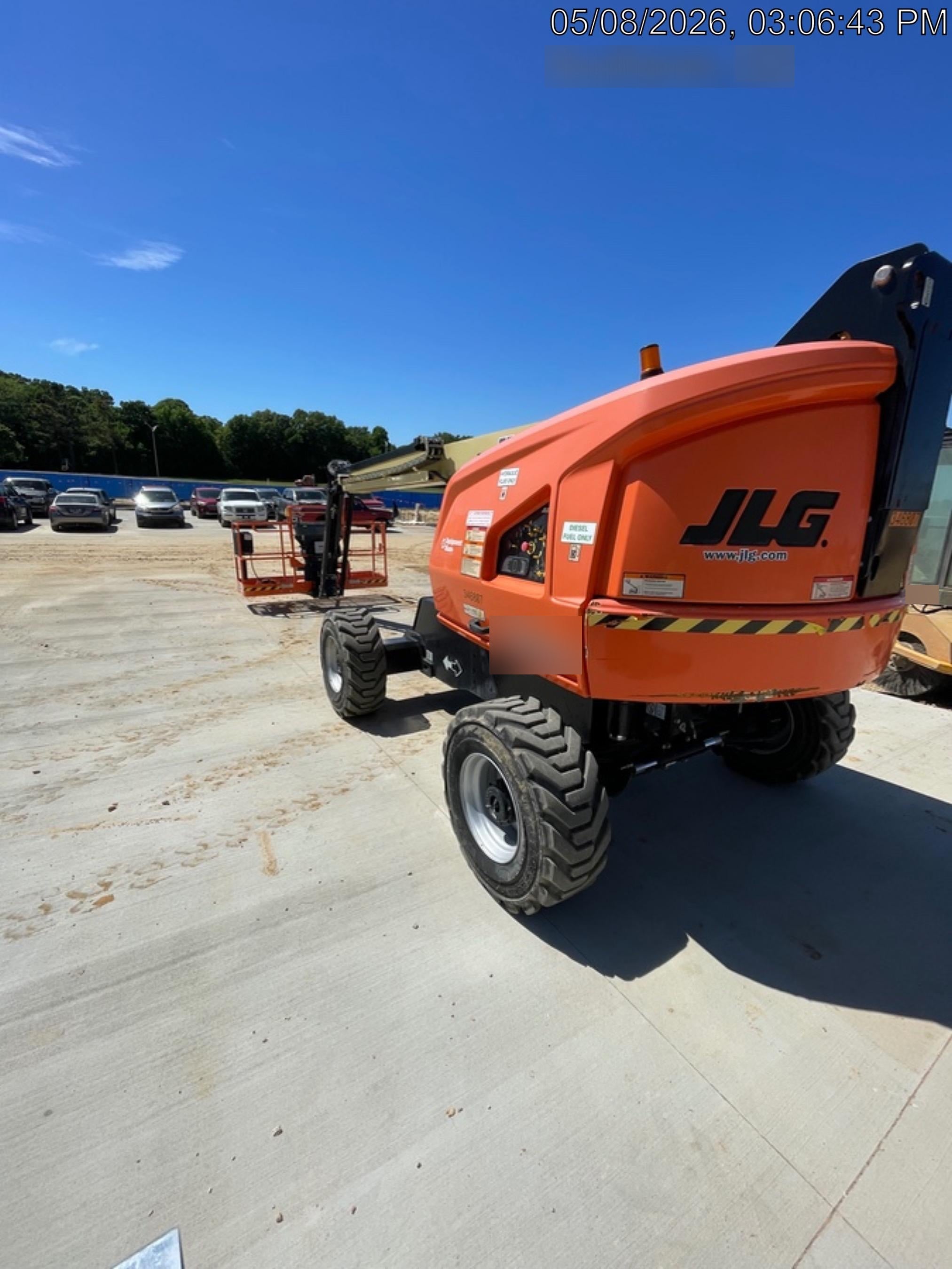 2023 JLG 460SJ