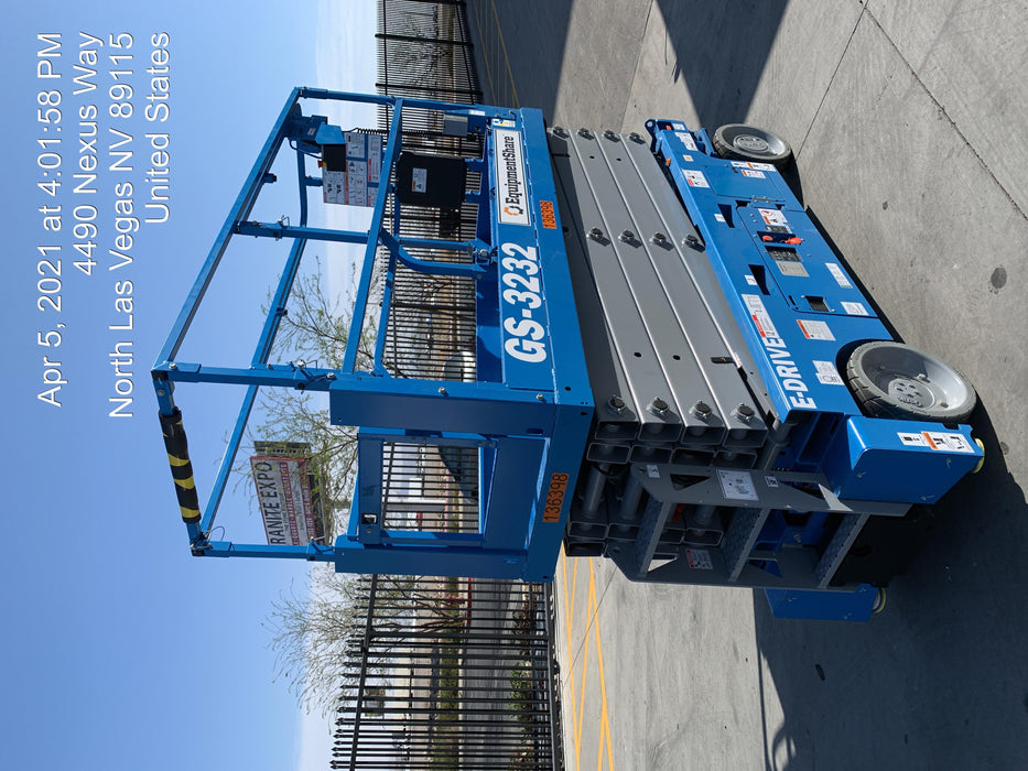 2021 GENIE GS-3232