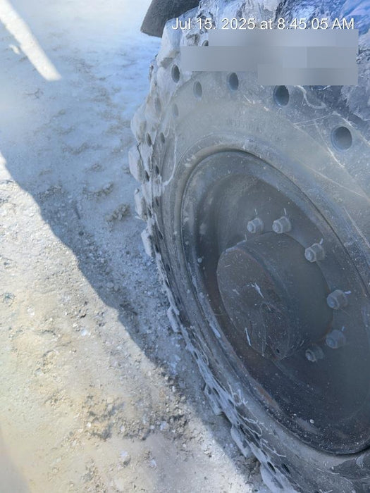 2017 Genie GTH-1056 Genie GTH1056, Solid Tires, 60" carriage, Open ROPS