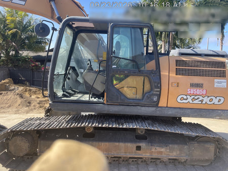 2021 CASE CX210D