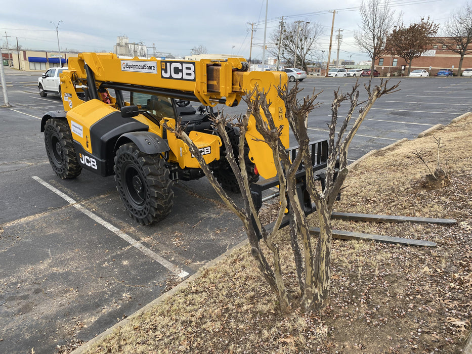 2021 JCB 509-42