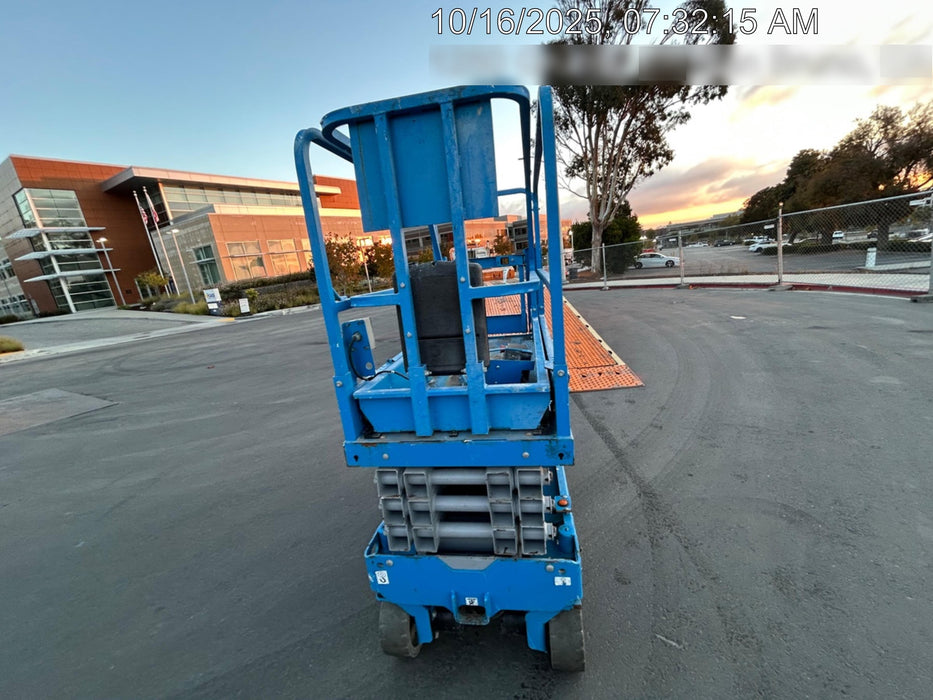 2019 Genie GS-1930 Half Height Swing Gate, 800W Inverter