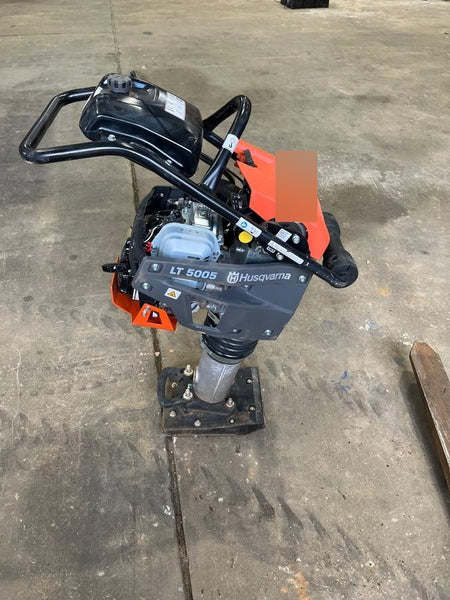 2024 HUSQVARNA LT5005