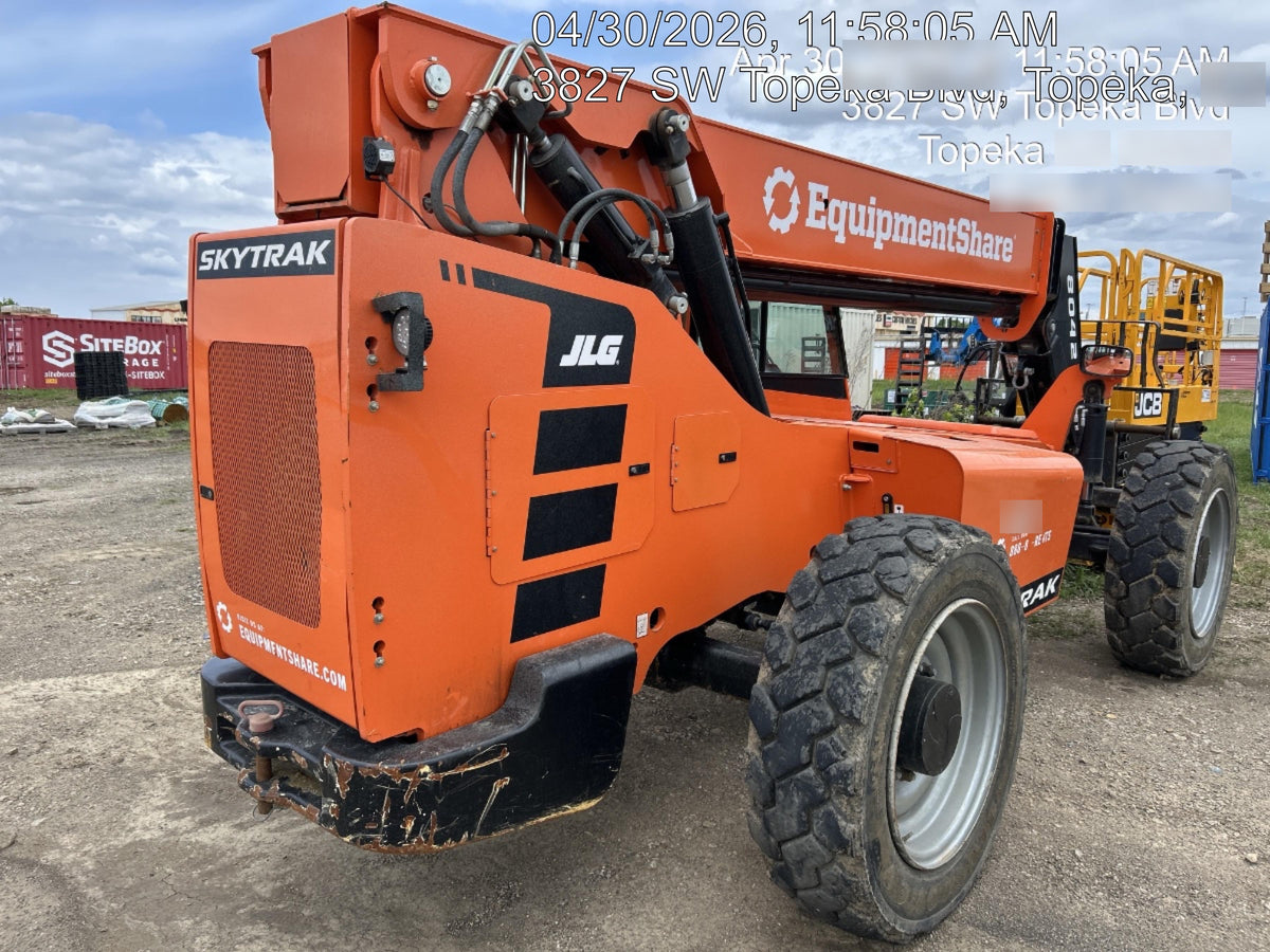 2022 SKYTRAK 8042