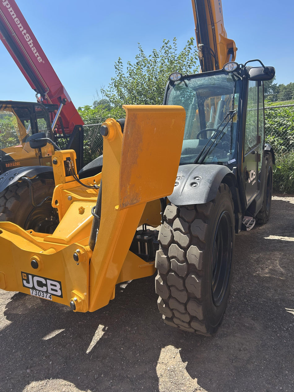 2026 JCB 512-56
