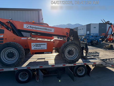 2020 Skytrak 8042 74 Hp, Cab-Heat ONLY, FF Tires, Work Lights, Beacon, Aux Hydraulics, Back up Alarm, Lifting Eye, ES Decals