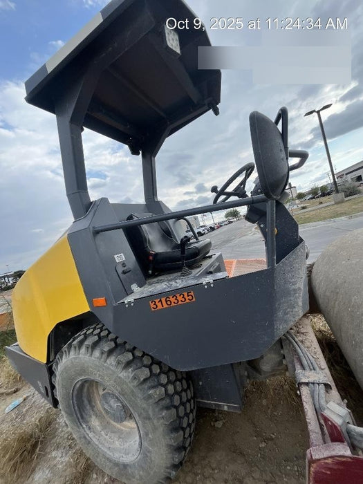 2023 DYNAPAC CA1300D