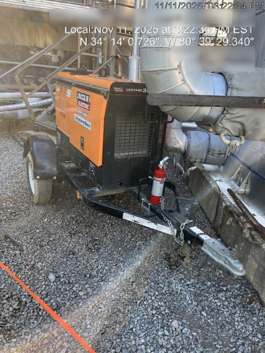 2021 Lincoln Electric Vantage 322 Vantage 322 Ready Pak 3 w/ Decals, ORANGE (includes trailer, cable rack, fender light kit) NO Telematics