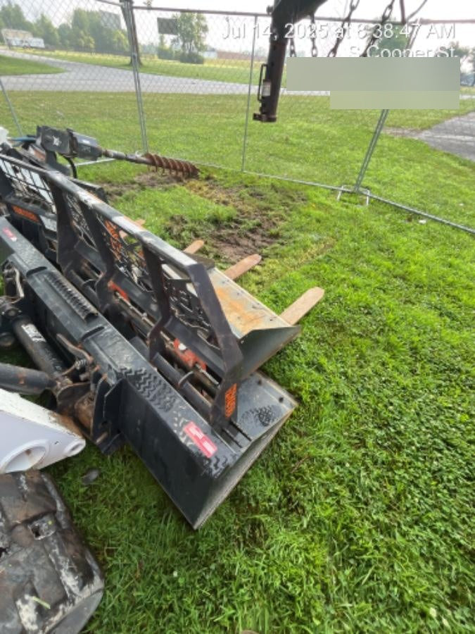 2022 PALADIN 48" Pallet Forks - Paladin