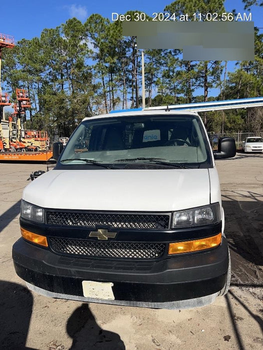 2023 CHEVROLET Express Van - Rental