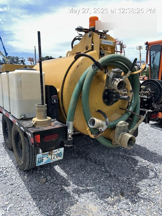 2021 Vac-Tron LP573XDT T4 Koehler Diesel Engine, 500 Gallon Debris Tank, x2 100 Gallon Water Tanks