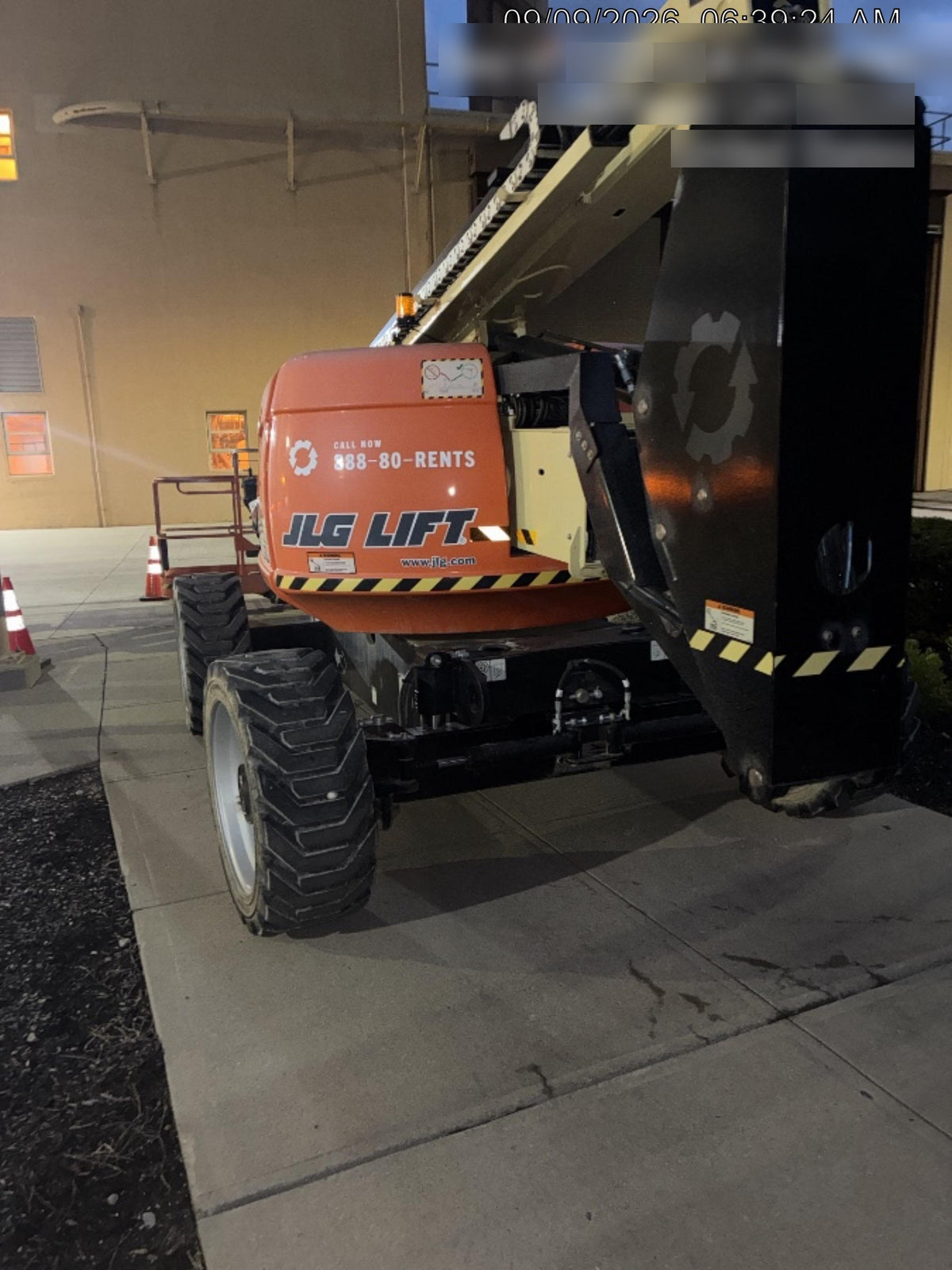 2023 JLG 600AJ