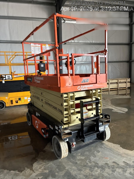2025 JLG ES3246