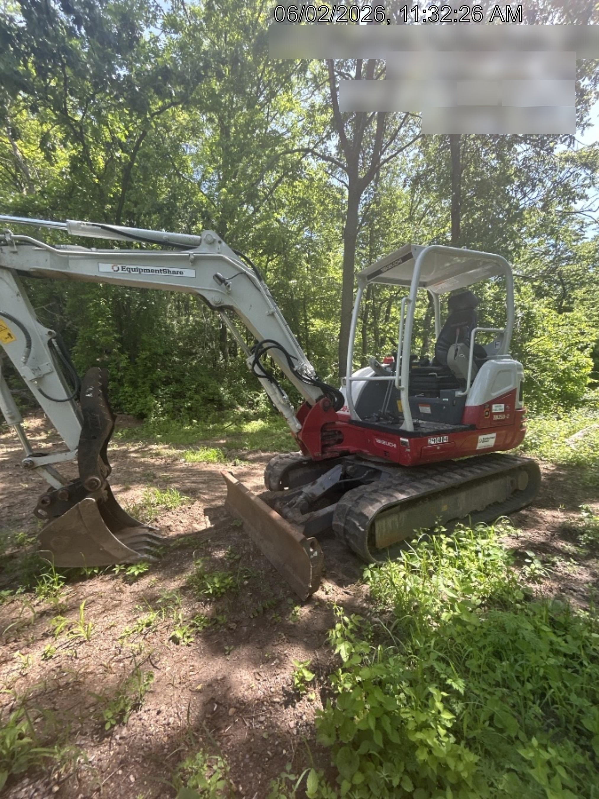 2023 TAKEUCHI TB250-2R