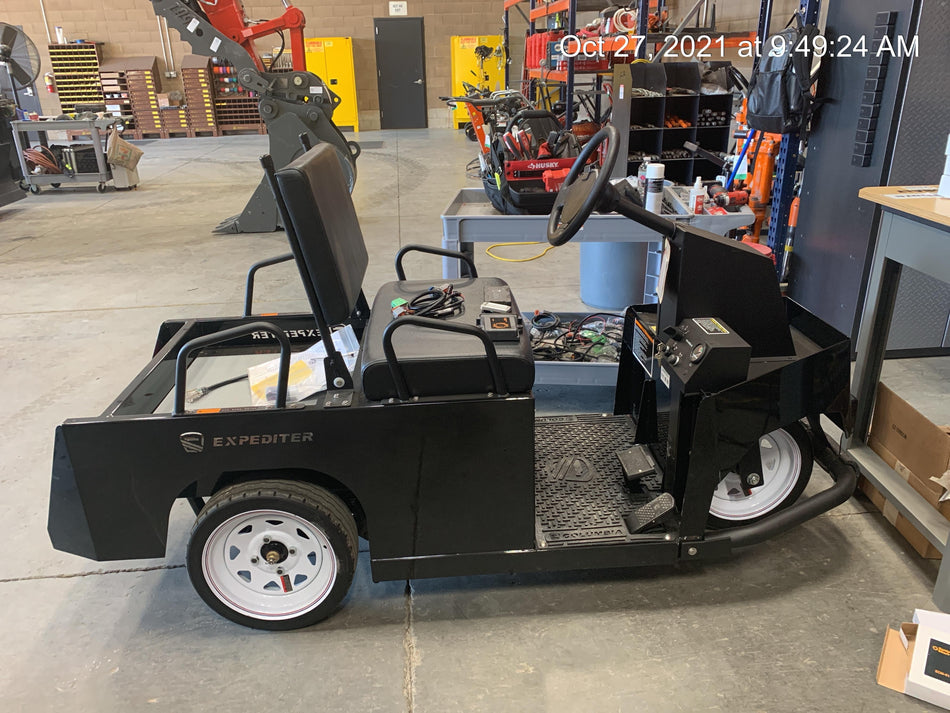 2021 Expeditor Expeditor 3 wheel Expeditor, Steering Wheel, Solid Non marketing tires, Ball Hitch, Front bumper, Painted Black