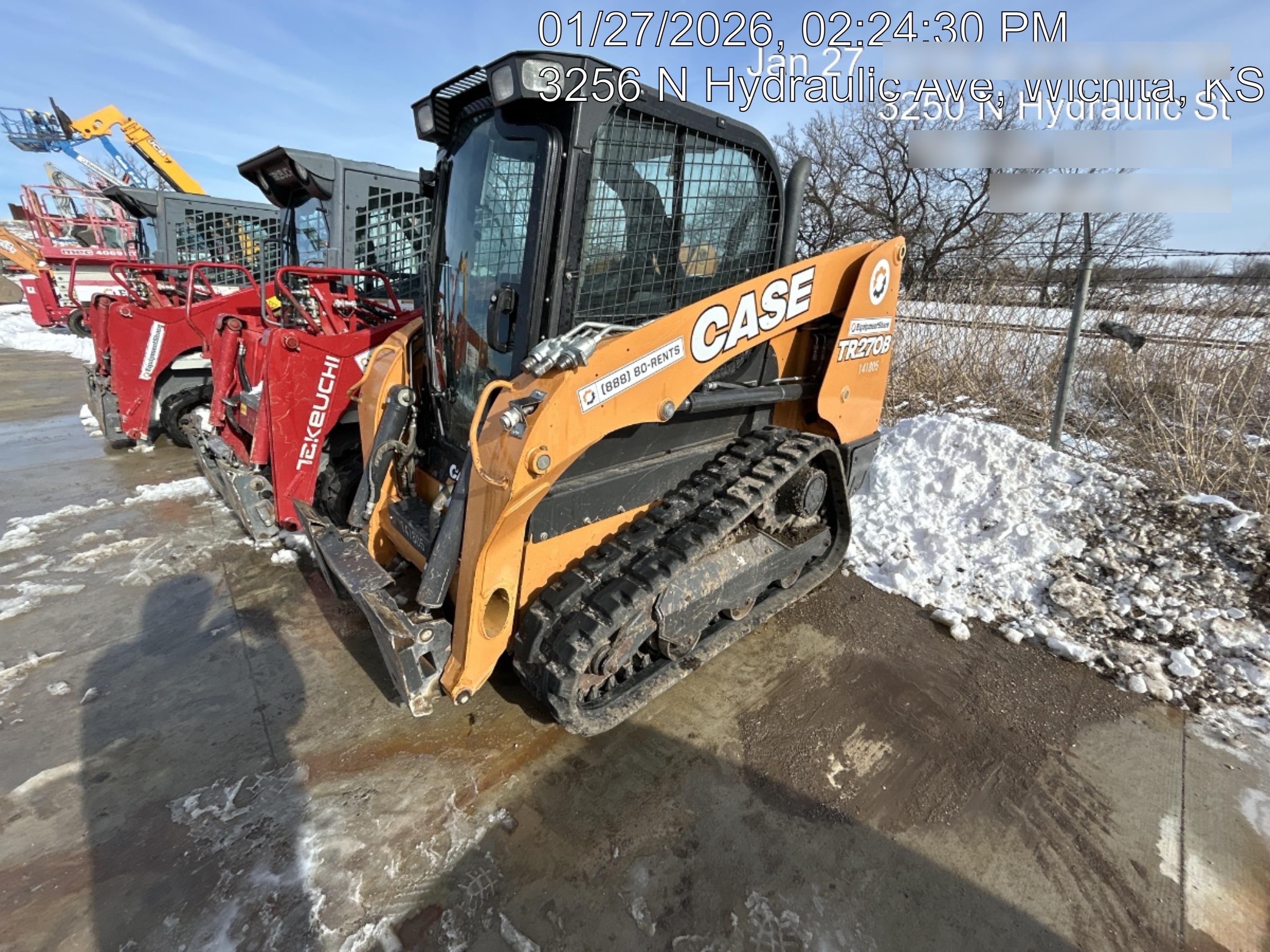 2021 CASE TR270B