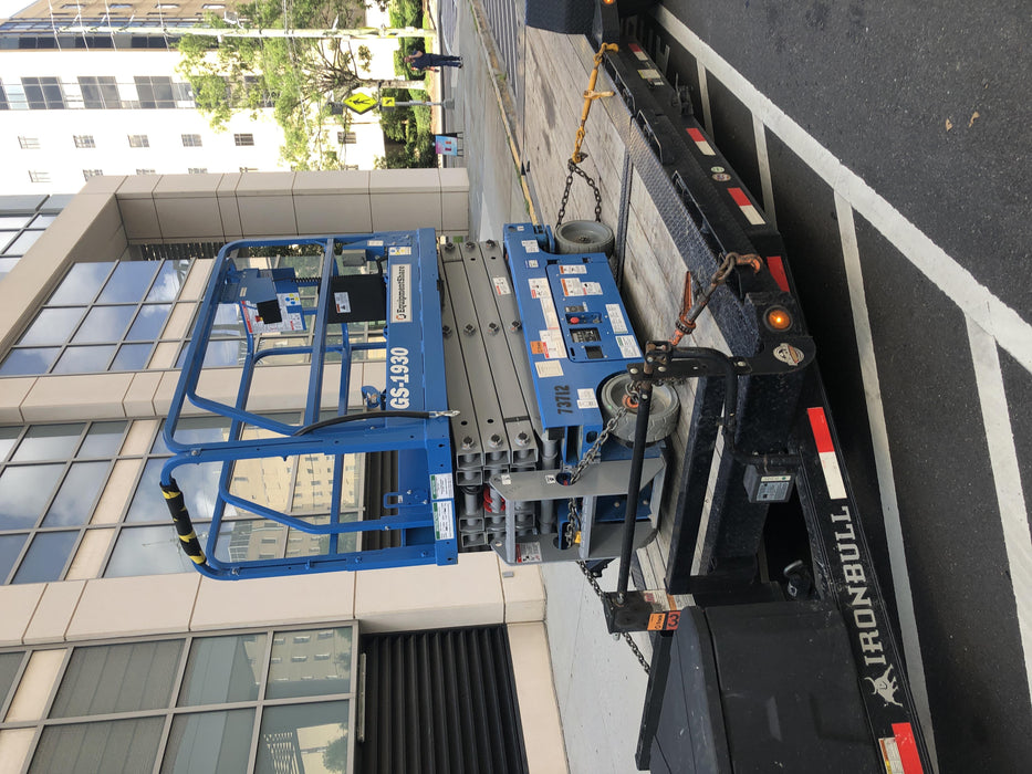 2020 Genie GS-1930 Fixed rails with chain entry gate - Pre A92.20