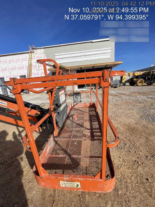 2019 JLG 660SJ