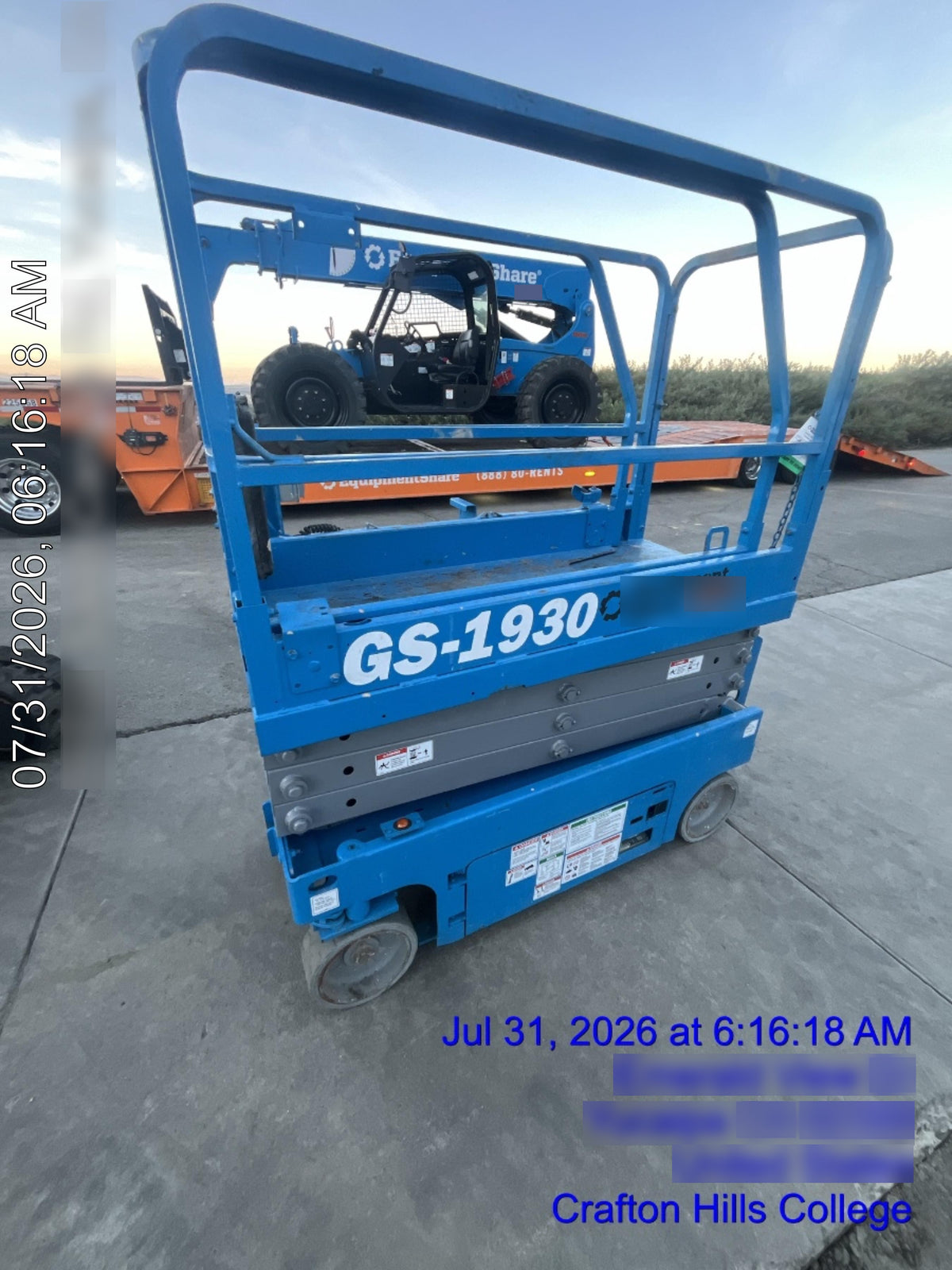 2019 Genie GS-1930 Fixed rails with chain Entry