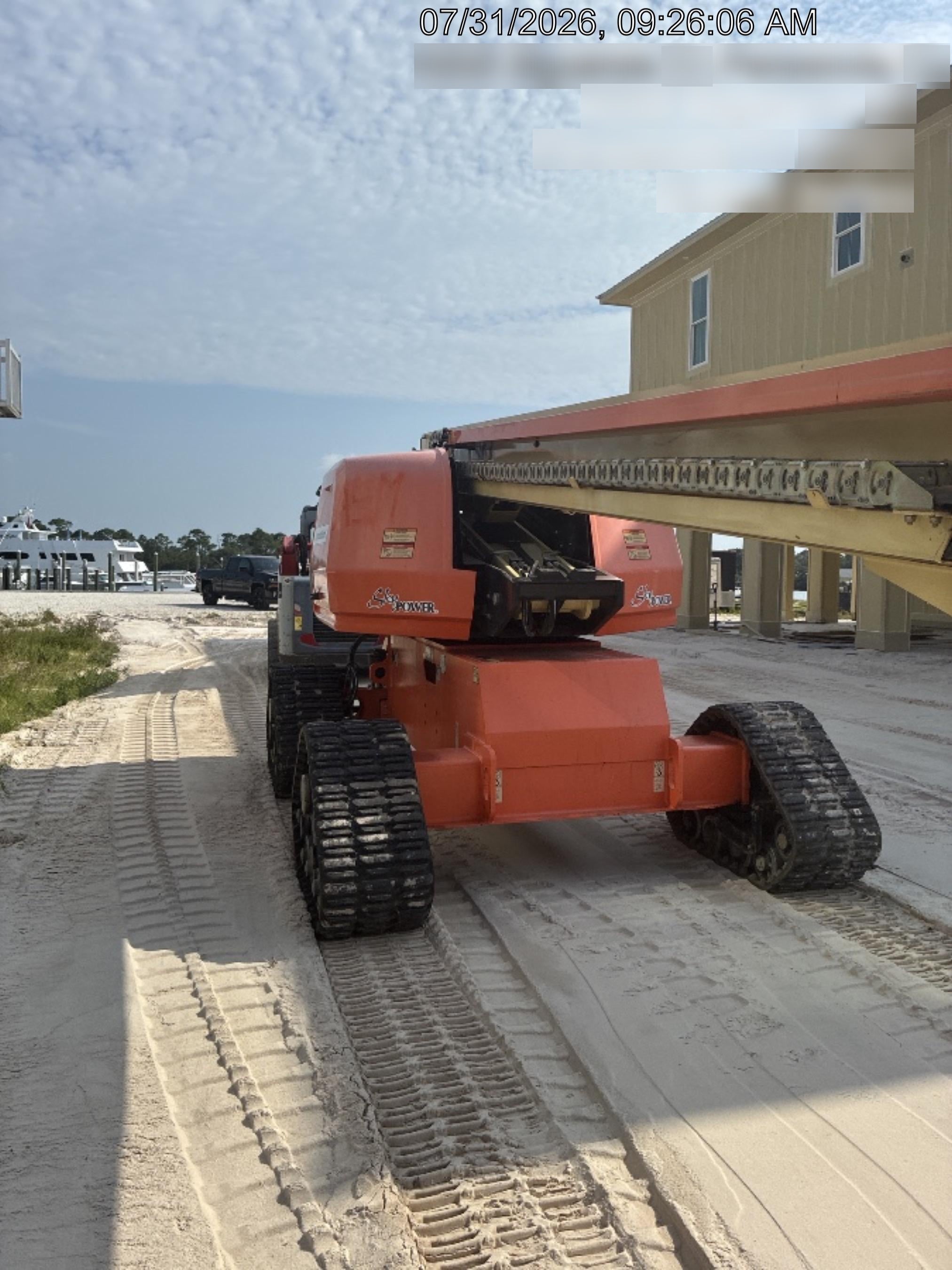 2022 JLG 660SJ Quad Track