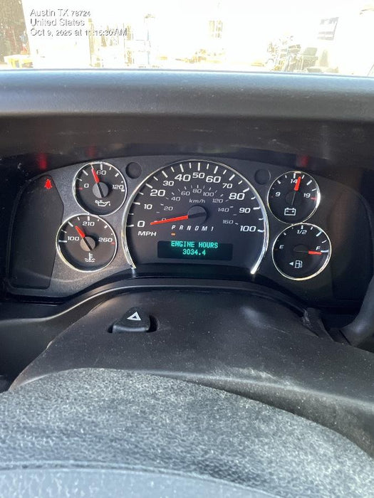 2025 CHEVROLET Express Van - Rental