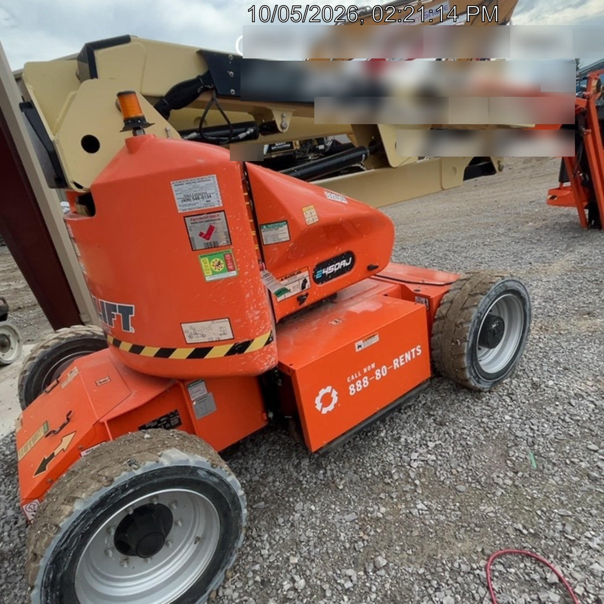 2023 JLG E450AJ