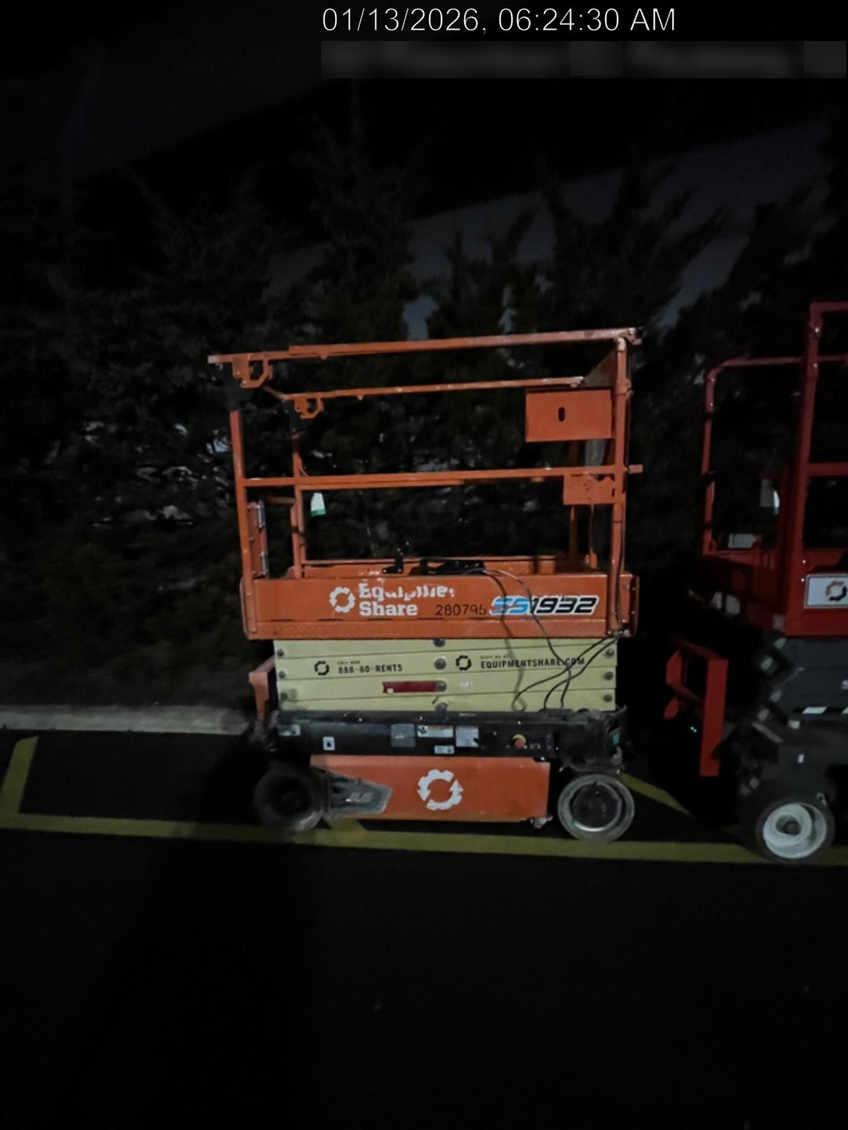 2022 JLG ES1932
