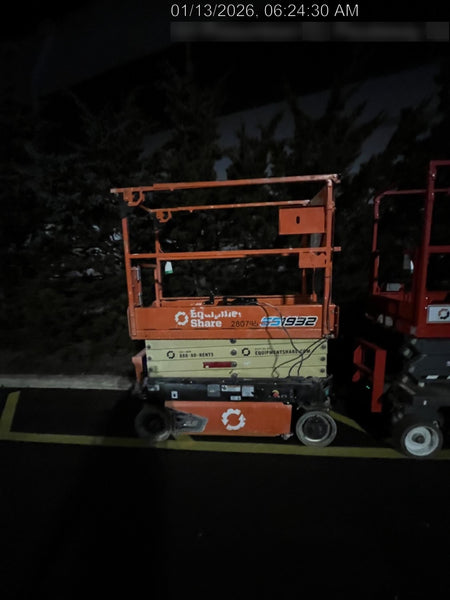 2022 JLG ES1932