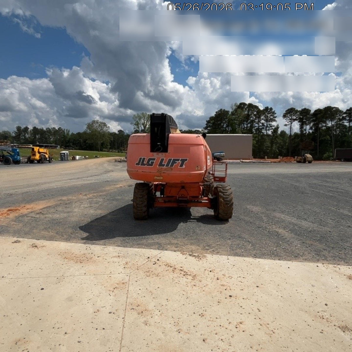 2016 JLG 660SJ