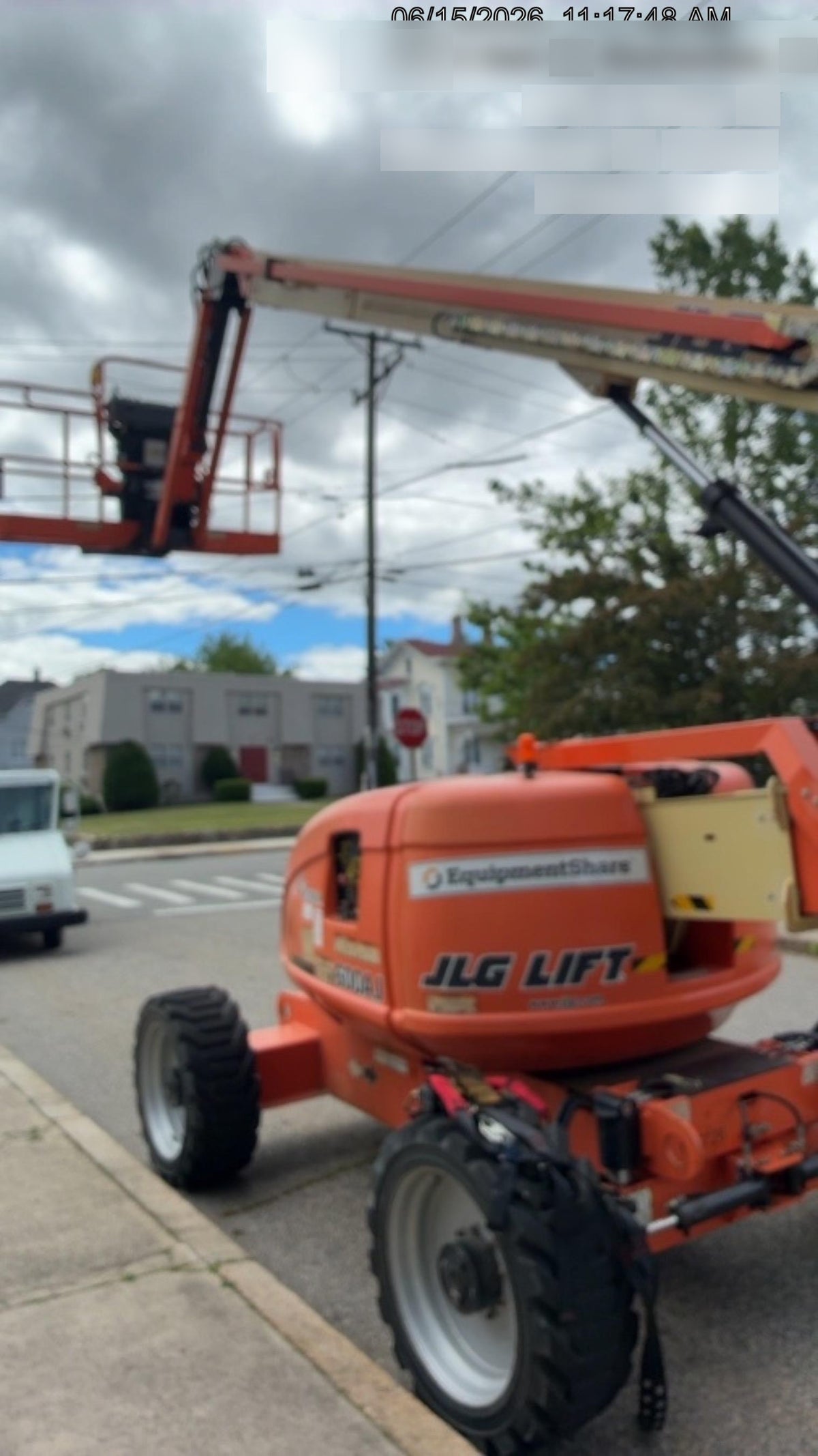 2021 JLG 600AJ