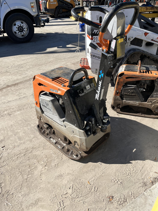 2023 Multiquip MV308GH Honda GX270, 18" Plate, Tachometer