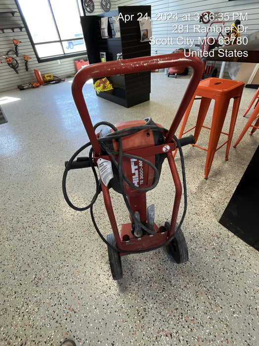 2020 HILTI TE 3000-AVR