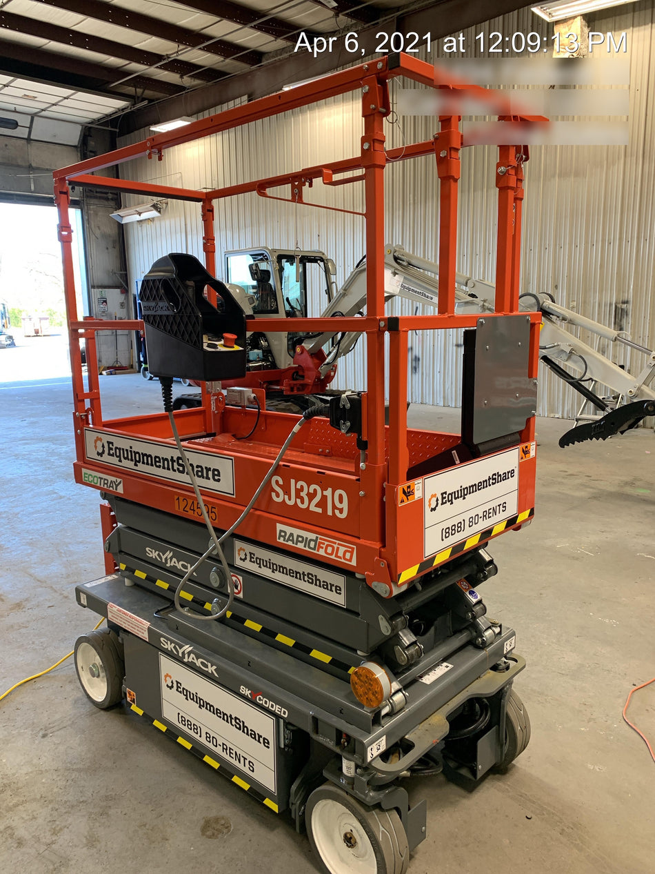 2021 SKYJACK SJ3219