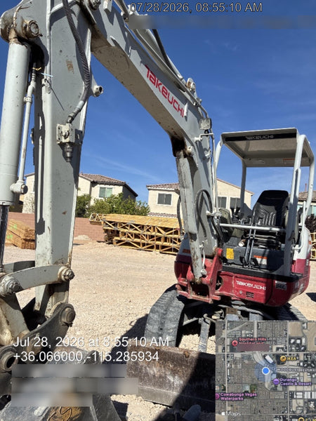 2022 TAKEUCHI TB235-2R