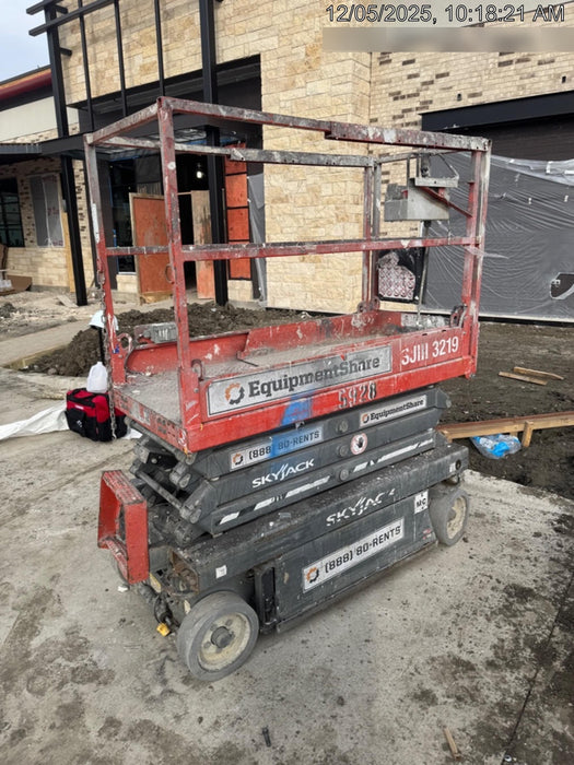 2017 Skyjack SJIII-3219 Skyjack SJ3219 w/Trojan Battery Set, Extended Warranty 5yr/5k hr