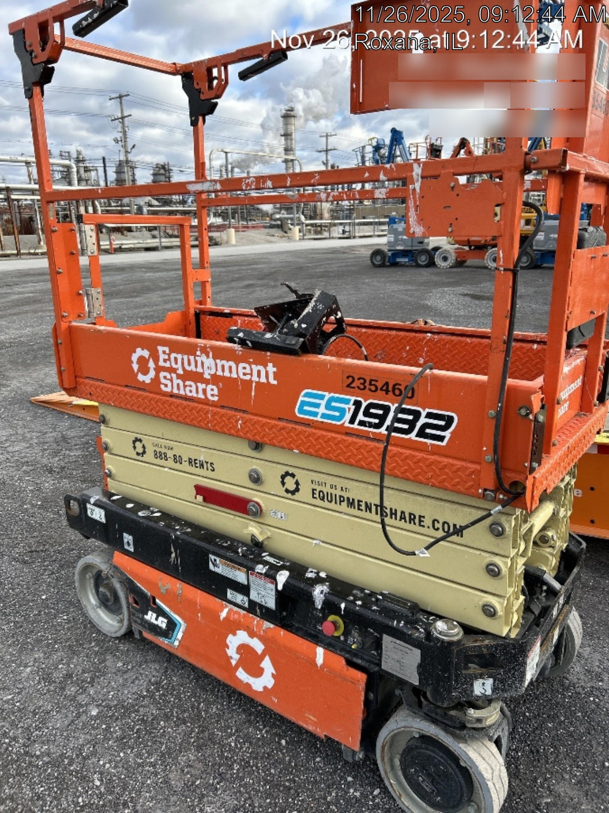2022 JLG ES1932