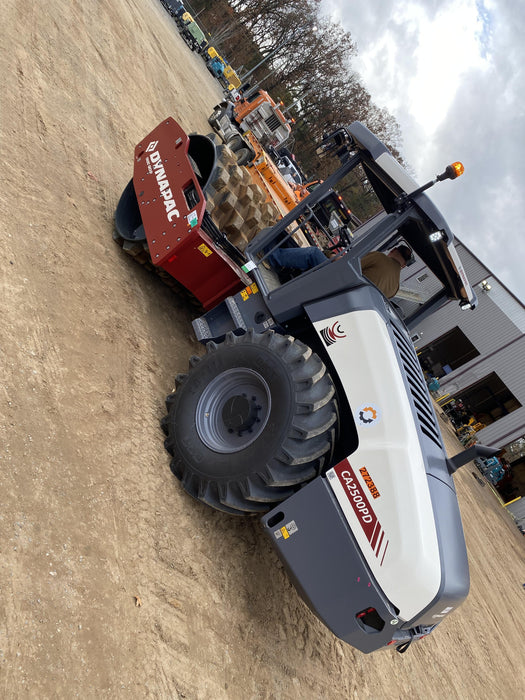 2022 DYNAPAC CA2500PD