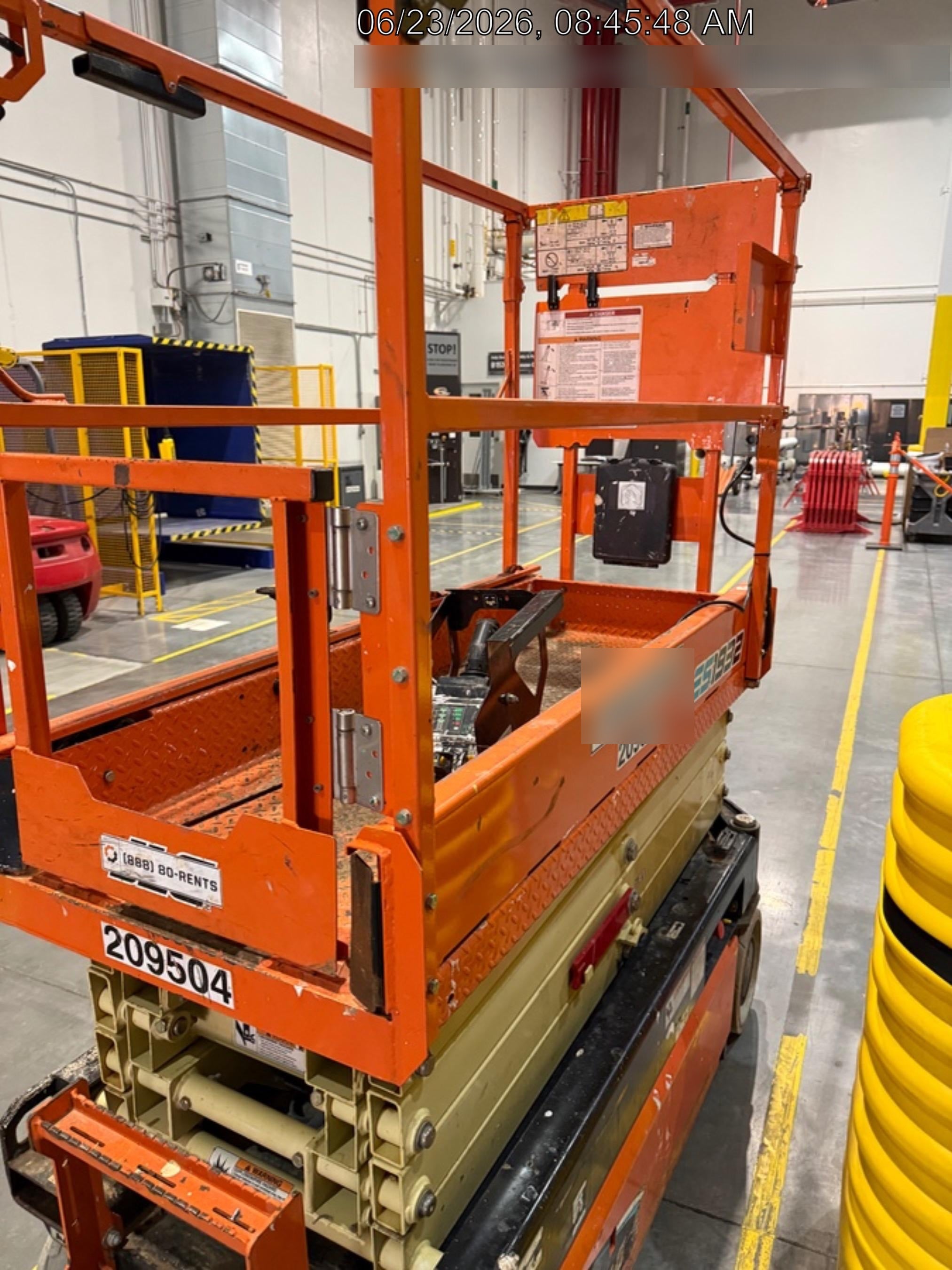 2022 JLG ES1932