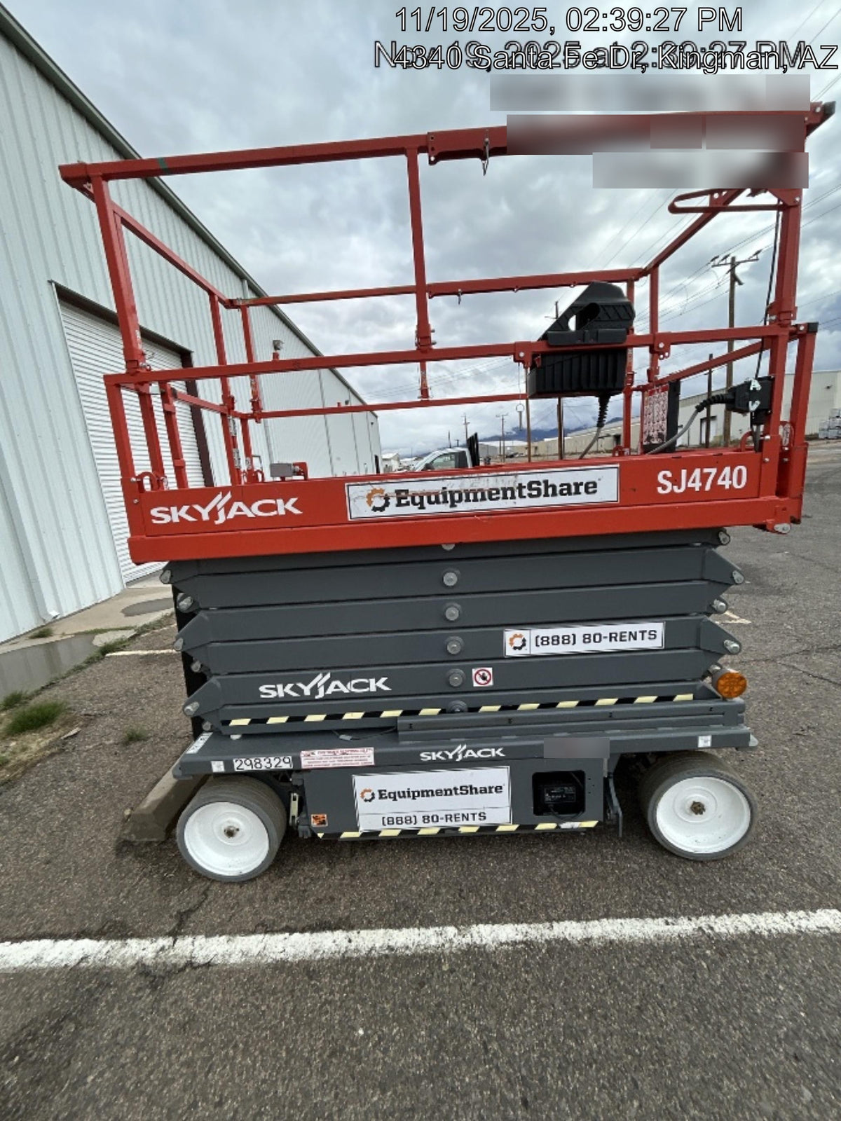 2023 SKYJACK SJ4740