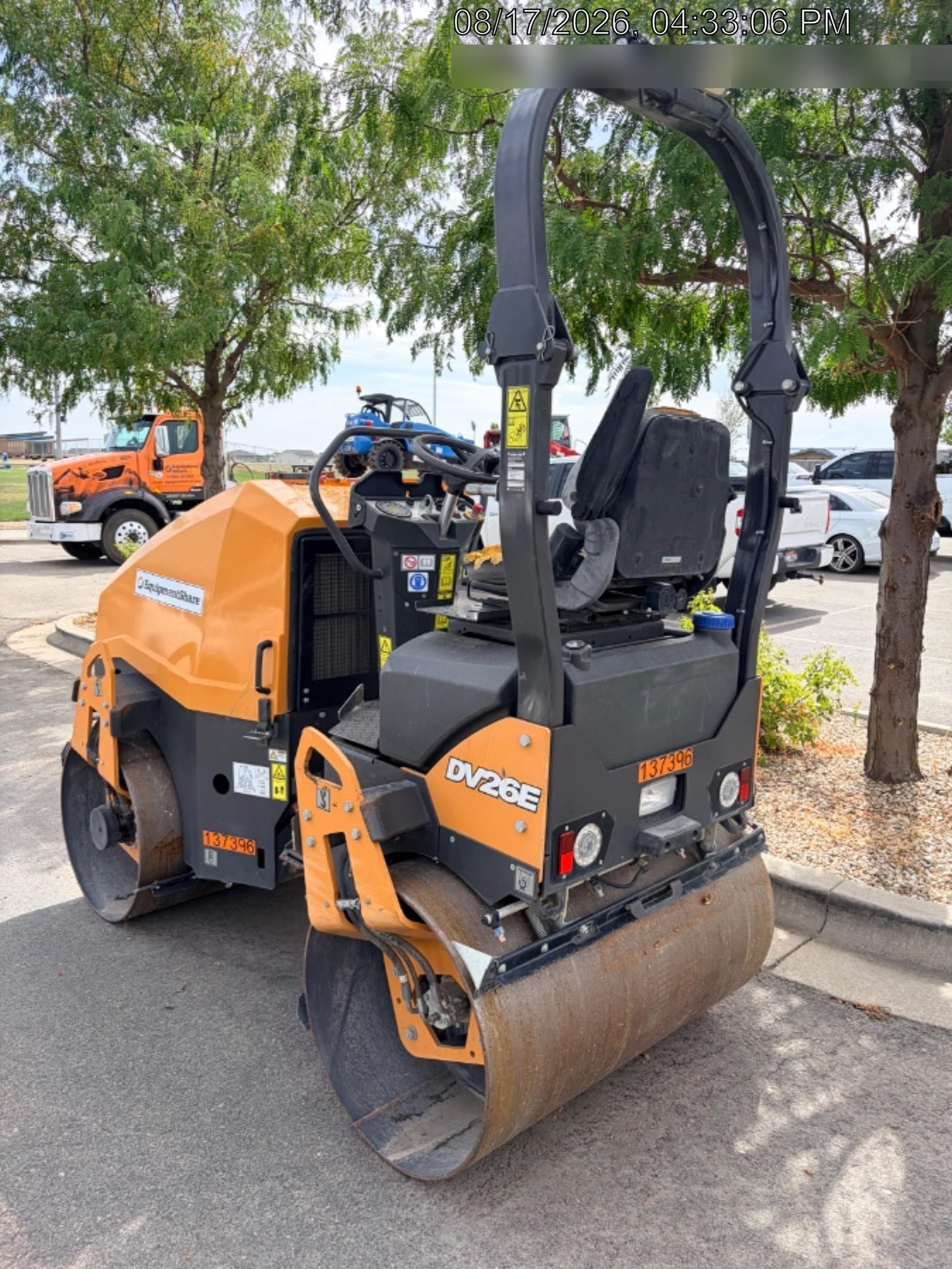 2021 CASE DV26E