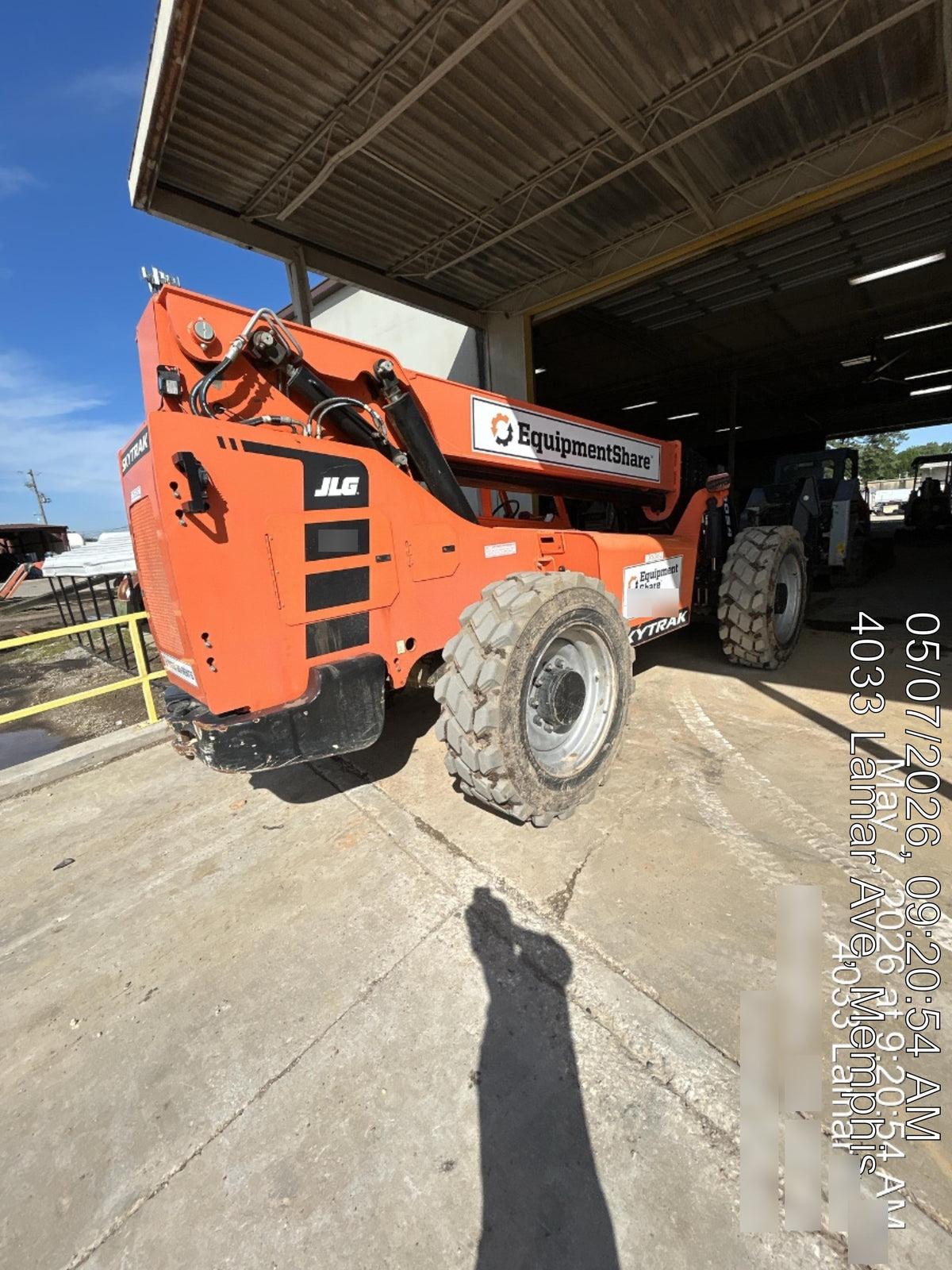 2021 SKYTRAK 10054