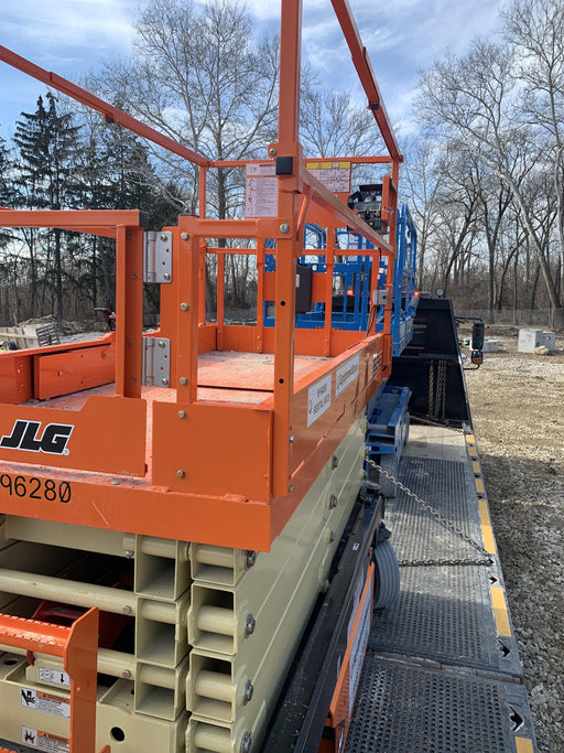 2021 JLG R3246