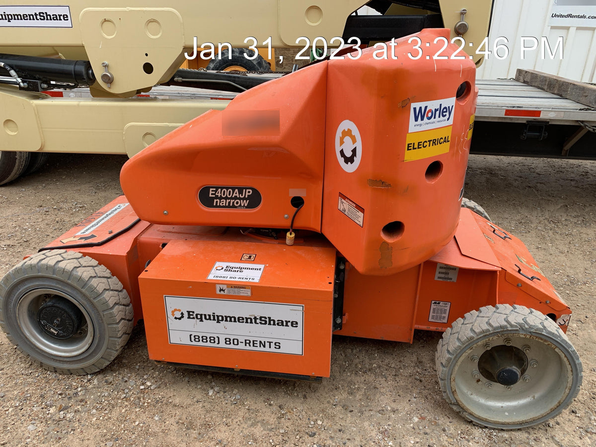 2019 JLG E400AJP